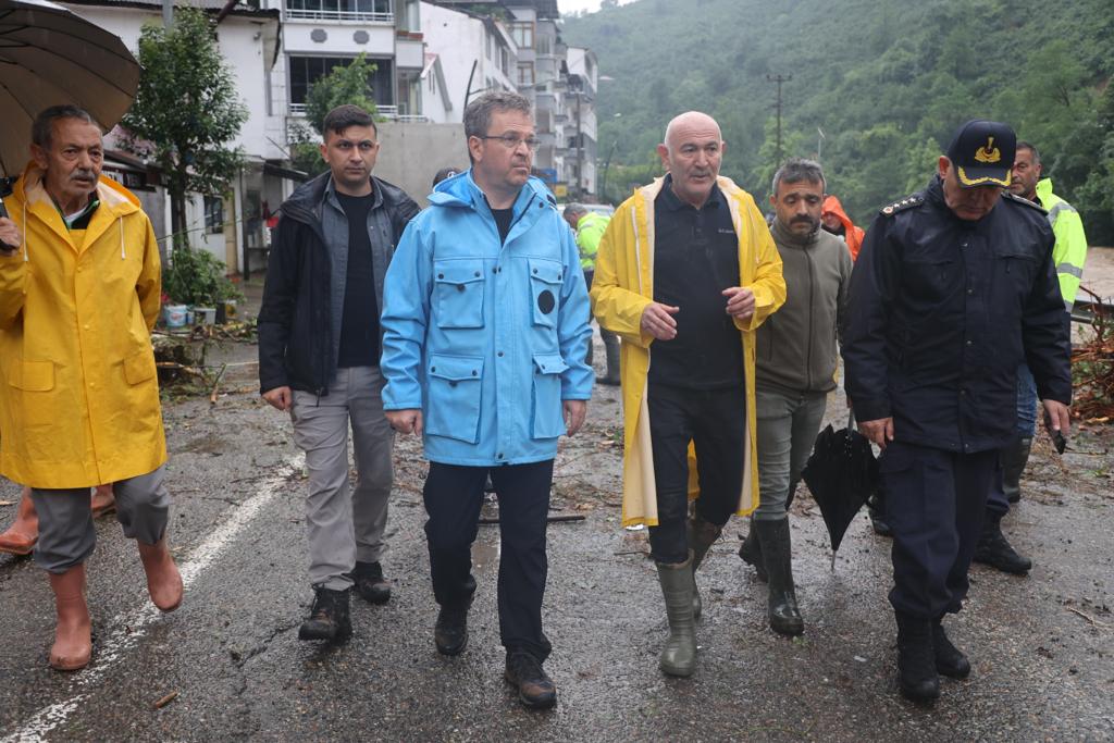 Vali Ünlü, Giresun’da Yağıştan Etkilenen Bölgelerde İncelemelerde Bulundu
