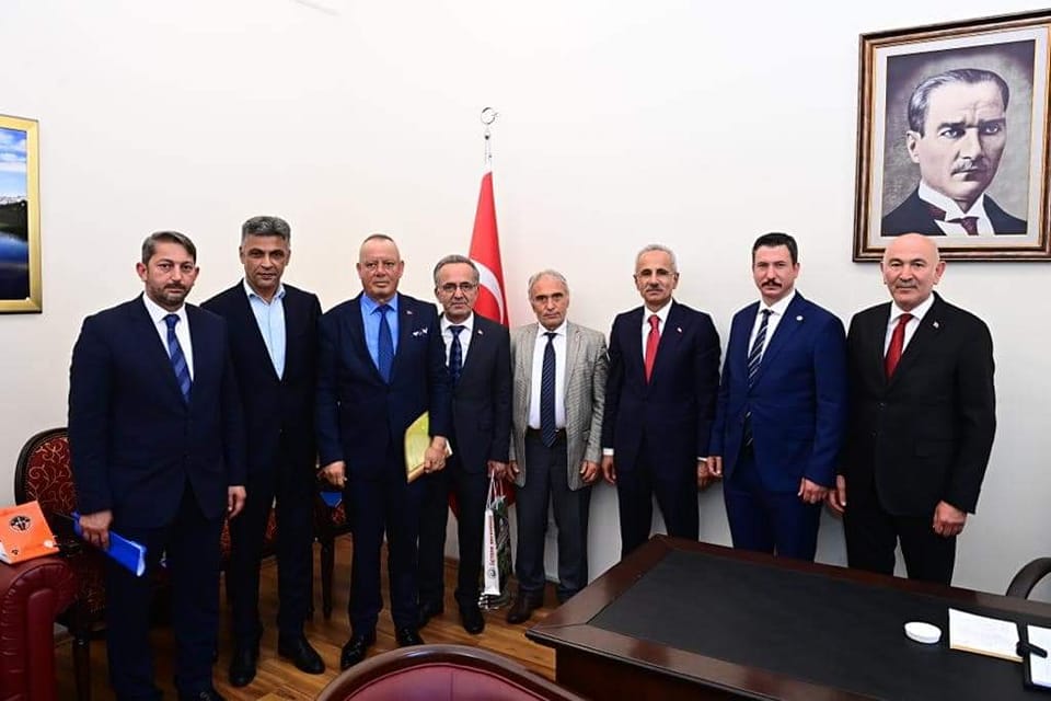 Milletvekili Konal’dan, Ulaştırma Bakanı Uraloğlu’na Ziyaret