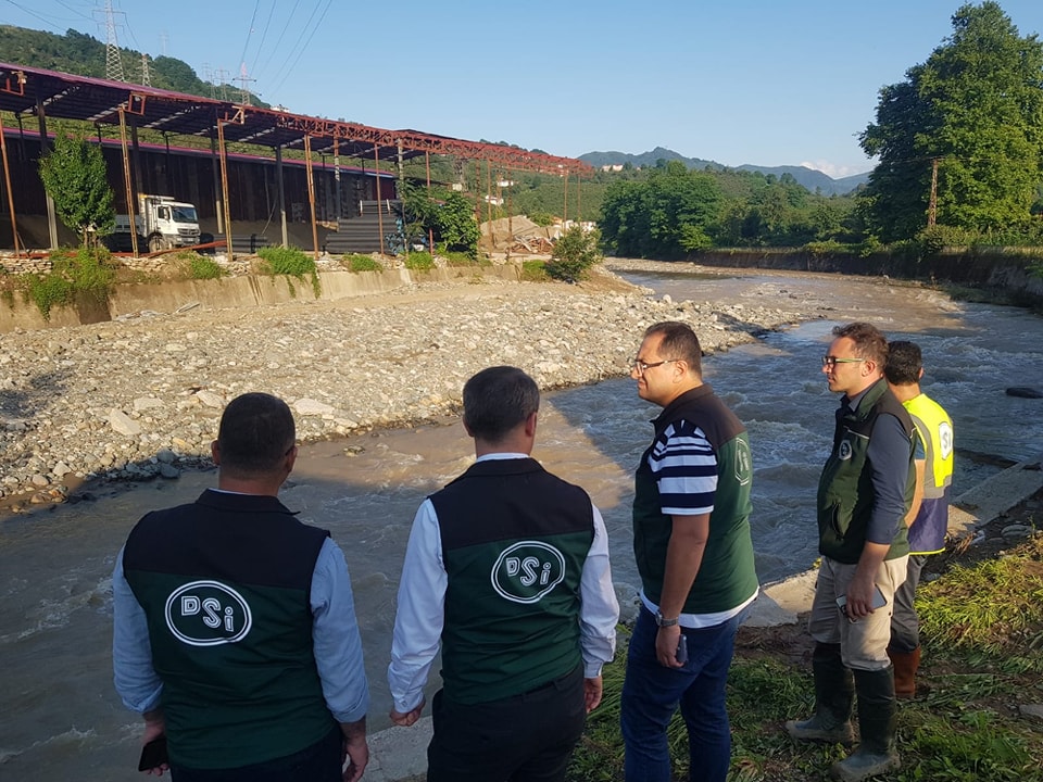 Müdür Kılıçaslan, Yağışlardan Etkilenen İlçelerde İncelemelerde Bulundu