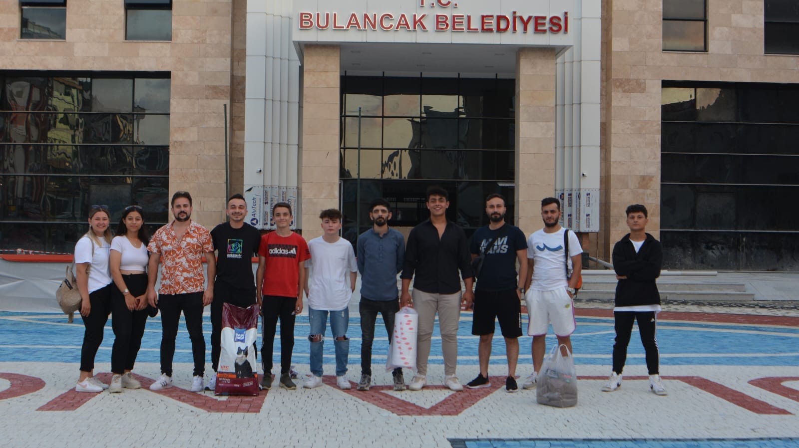 Bulancak Gençliği Yine Sevgi Dağıtıyor