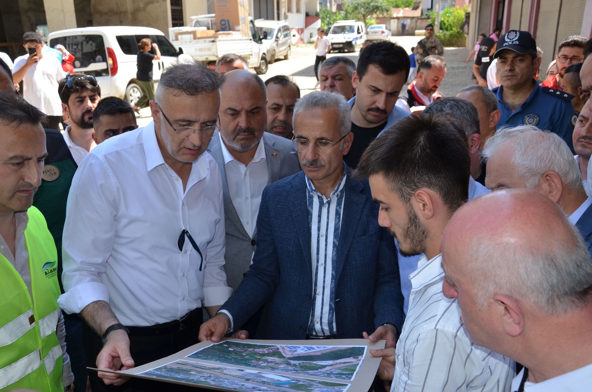 Ulaştırma ve Altyapı Bakanı URALOĞLU, Bulancak’ta İncelemelerde Bulundu