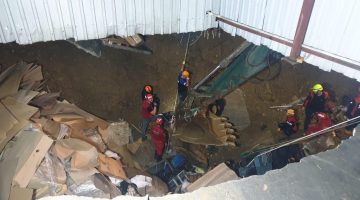 Yağlıdere’de Göçük Altında Kalan 3 İşçiden 2’si Kurtarıldı