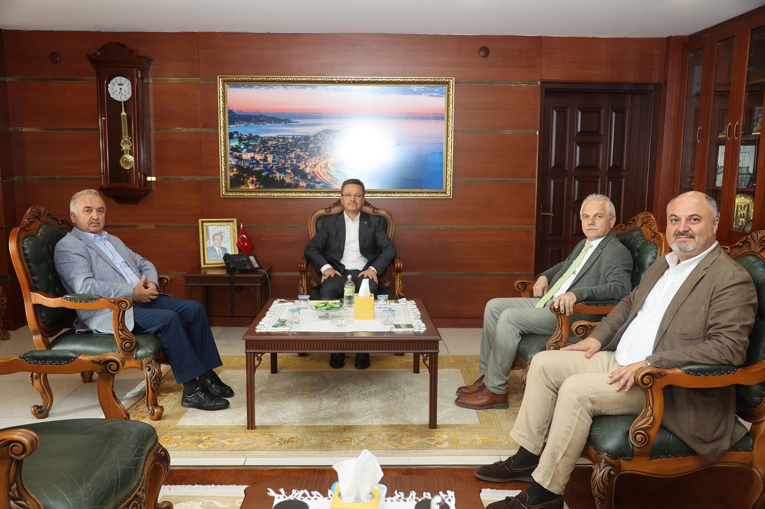 Milletvekilleri ve İl Başkanından, Vali Ünlü’ye Ziyaret