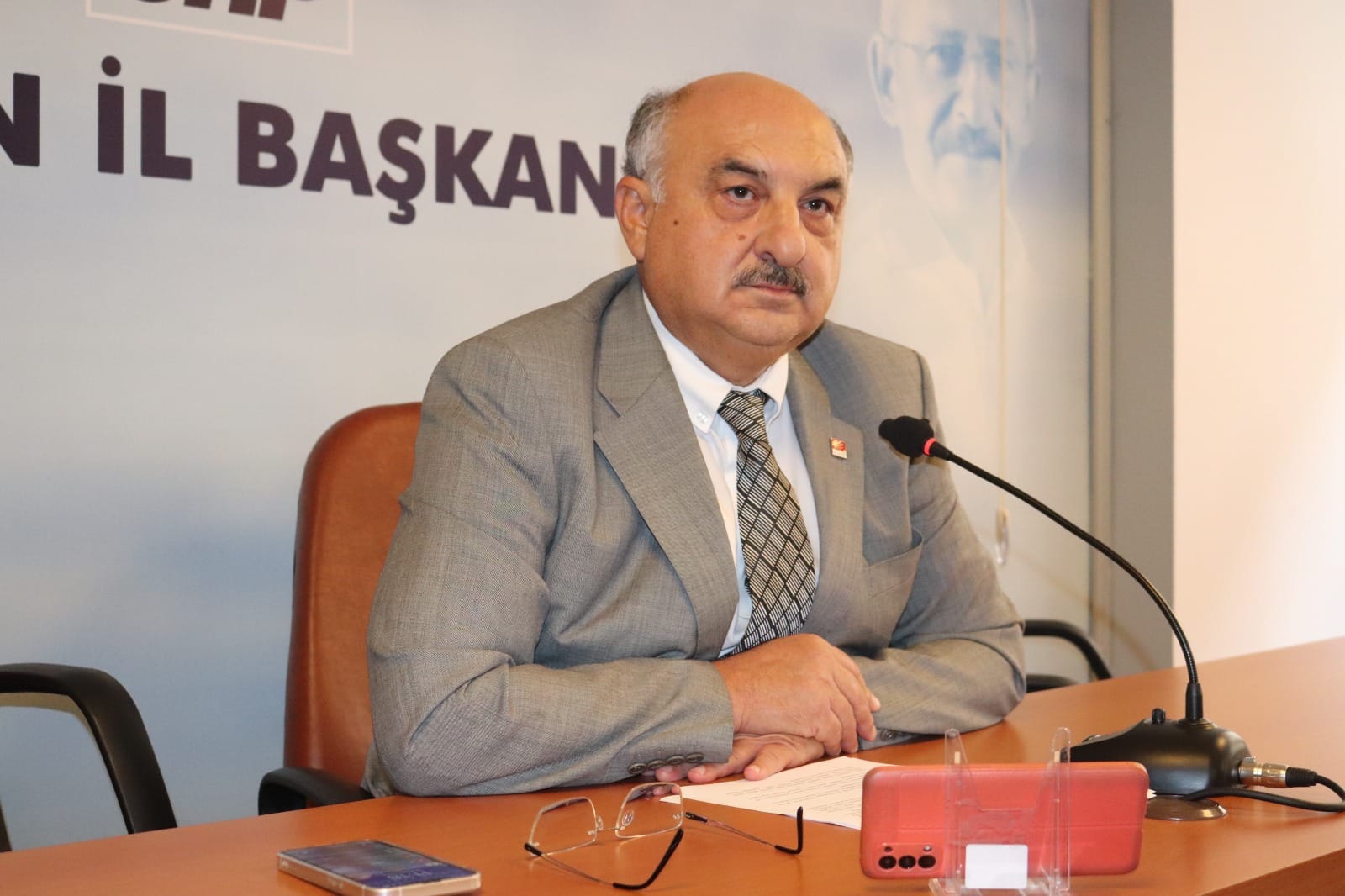 CHP’nin Bazı İlçe Kongrelerinin Tarihlerinde Değişiklik Yapıldı