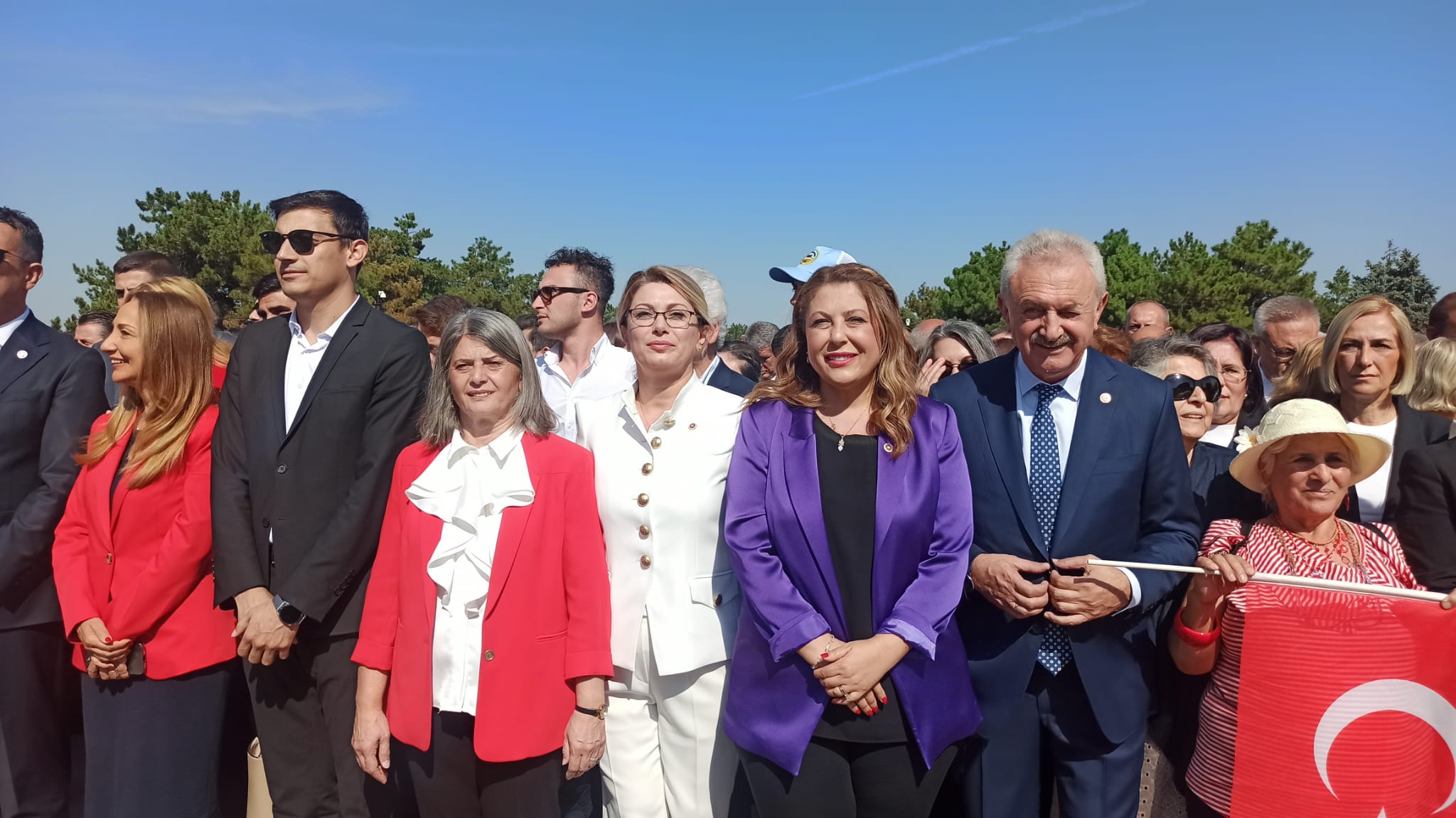 Milletvekili Gezmiş; “Partimin Bir Neferi Olmaktan Gurur Duyuyorum”