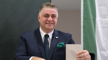 Başkan Nahid R. Yamak Güven Tazeledi