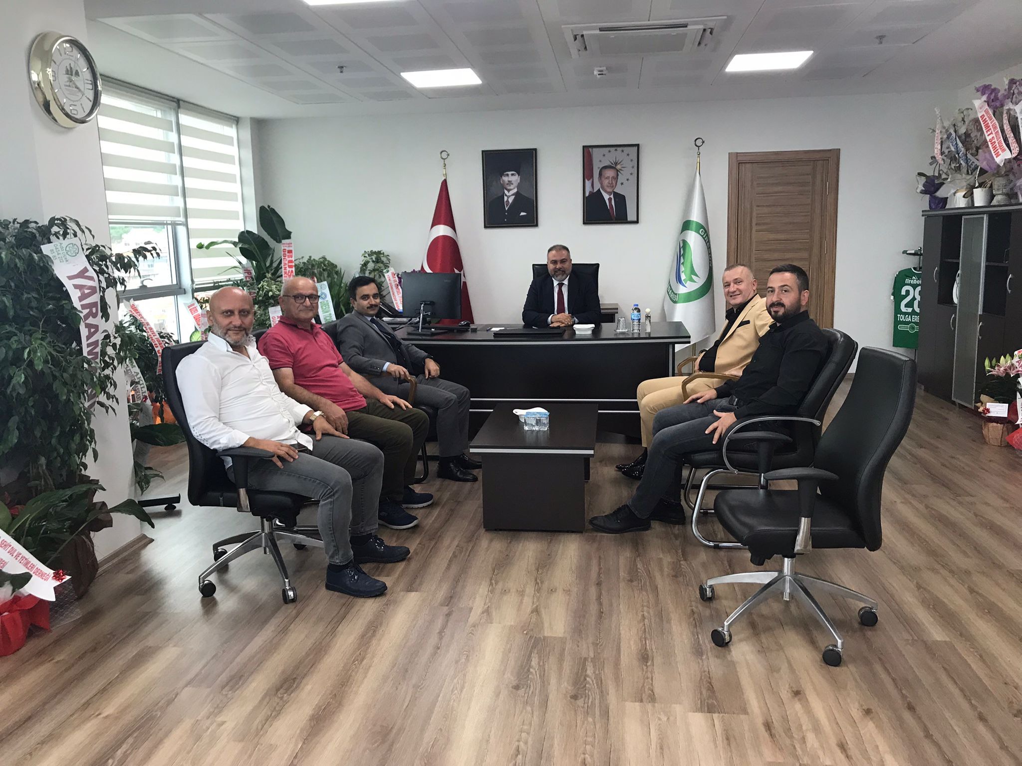 Başkan Emür’den Bir Dizi Ziyaretler 