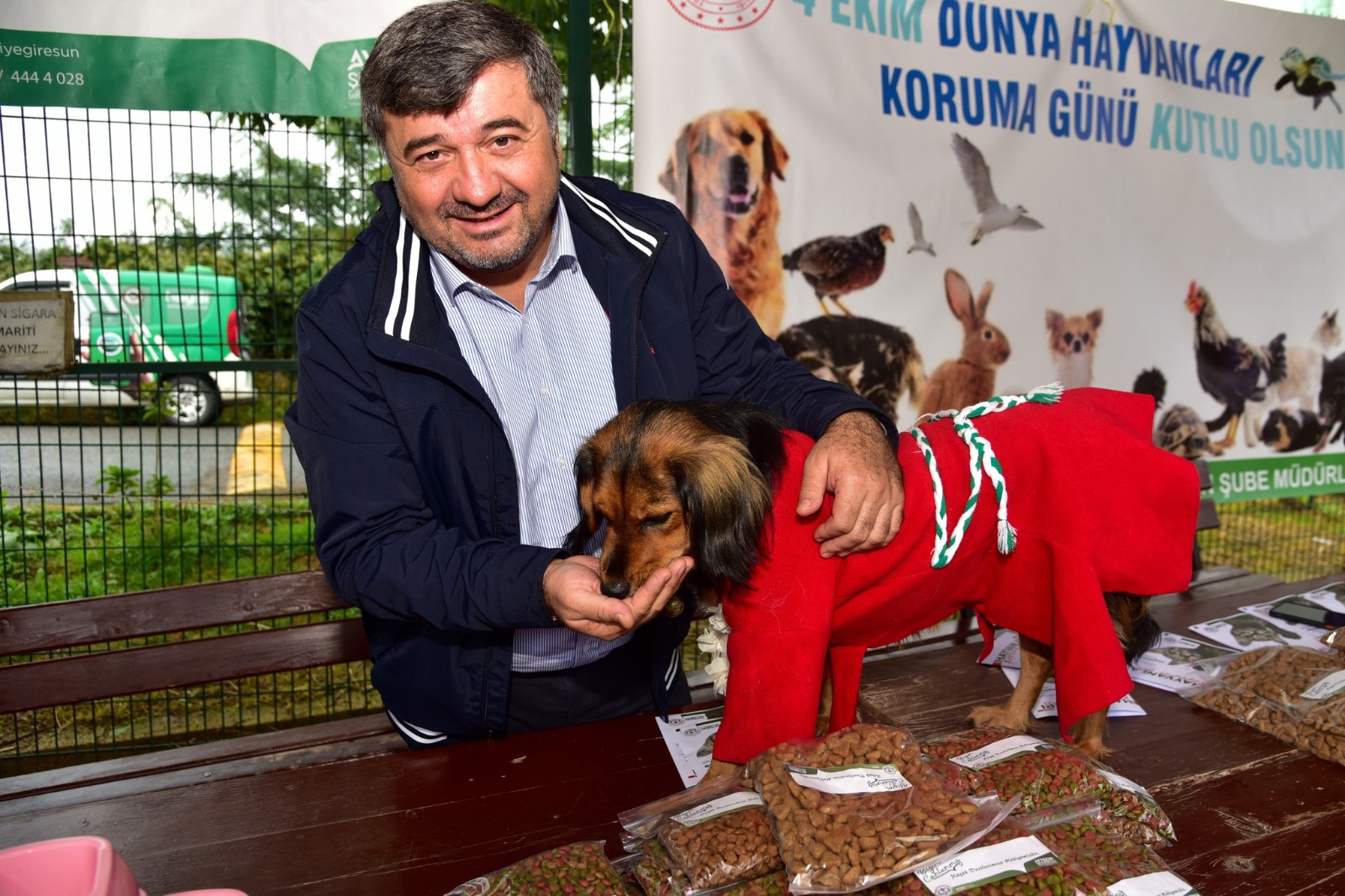 Başkan Şenlikoğlu’ndan 4 Ekim Dünya Hayvanları Koruma Günü Mesajı