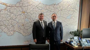 Başkan Şenlikoğlu, Ankara-Giresun Arasında Mekik Dokumaya Devam Ediyor