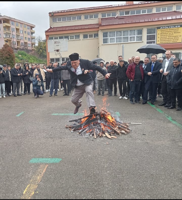 BATEM’DE NEVRUZ KUTLAMASI