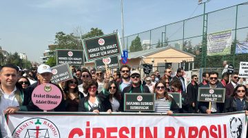 GİRESUN BAROSU ANKARA’DA “AVUKAT İÇİN DE ADALET” MİTİNGİNE KATILDI