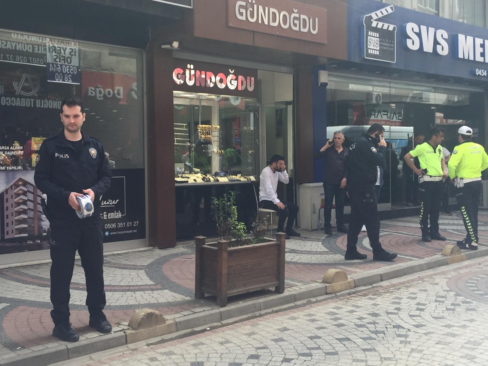 BULANCAKTA KUYUMCU SOYGUNUNU GERÇEKLEŞTİREN ZANLILAR YAKALANDI