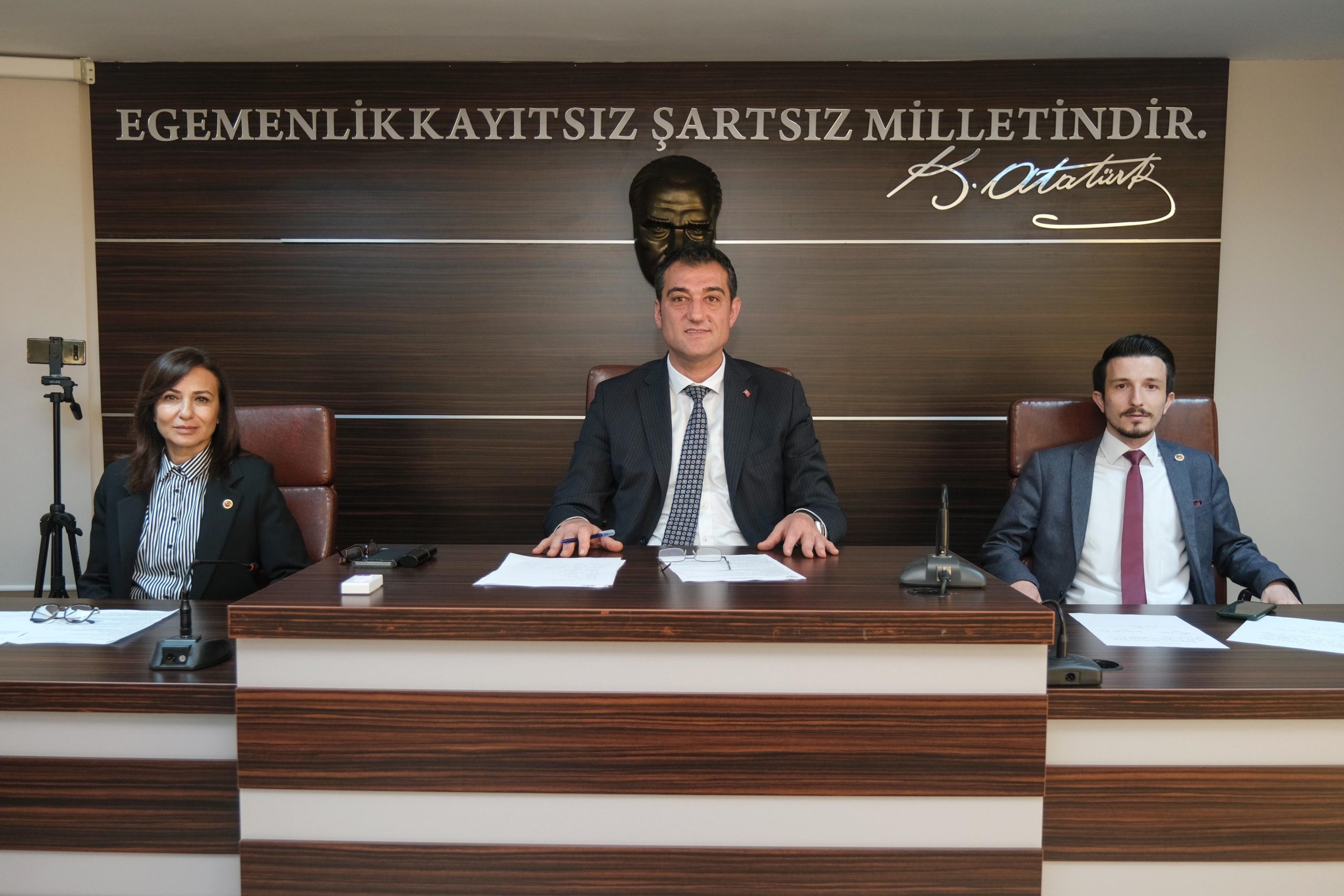 BELEDİYE MECLİSİ İLK TOPLANTISINI YAPTI