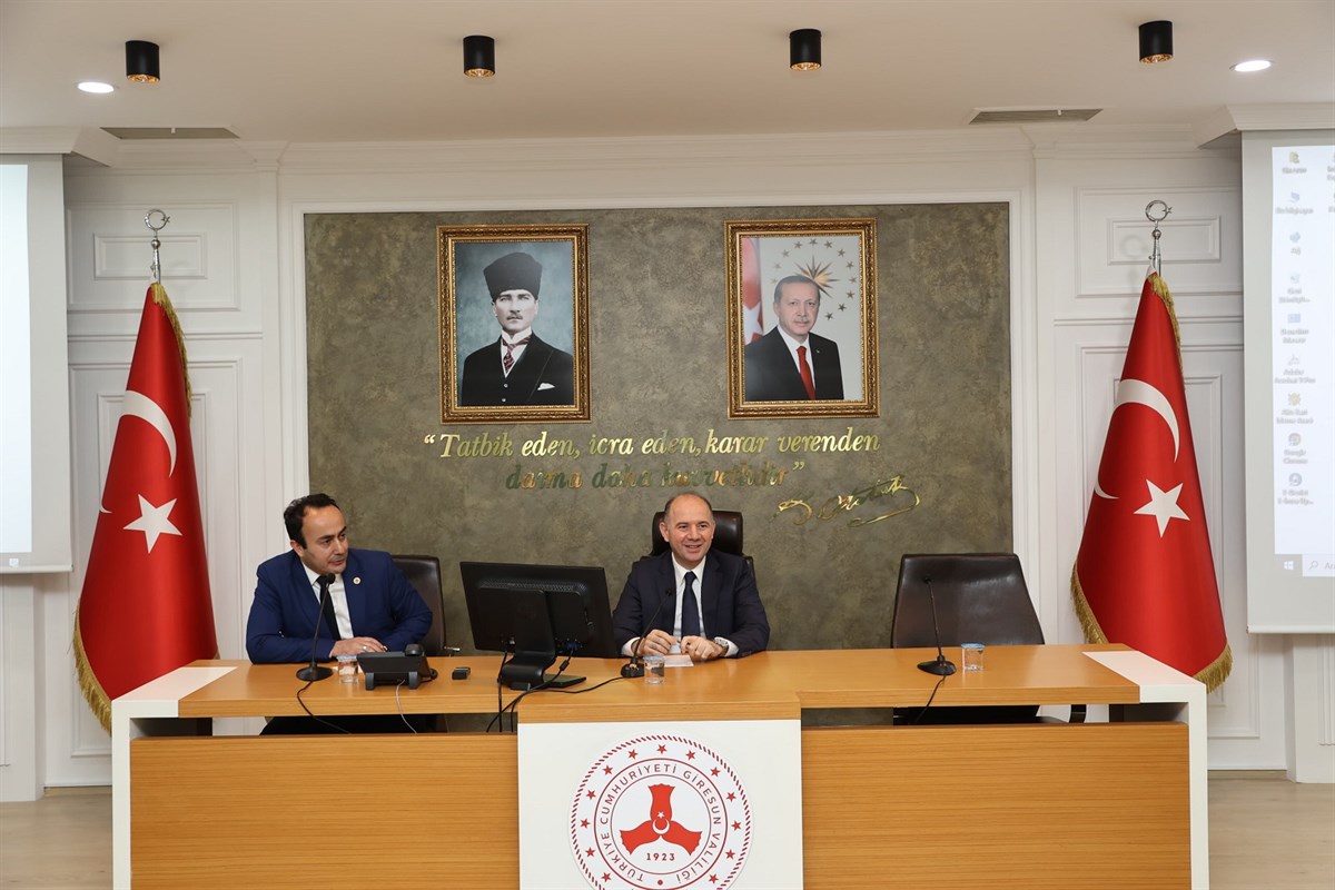 Vali Serdengeçti, Yeni İl Genel Meclis Üyelerini Kabul Etti