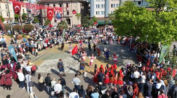FESTİVAL TÜM COŞKUSUYLA SÜRÜYOR