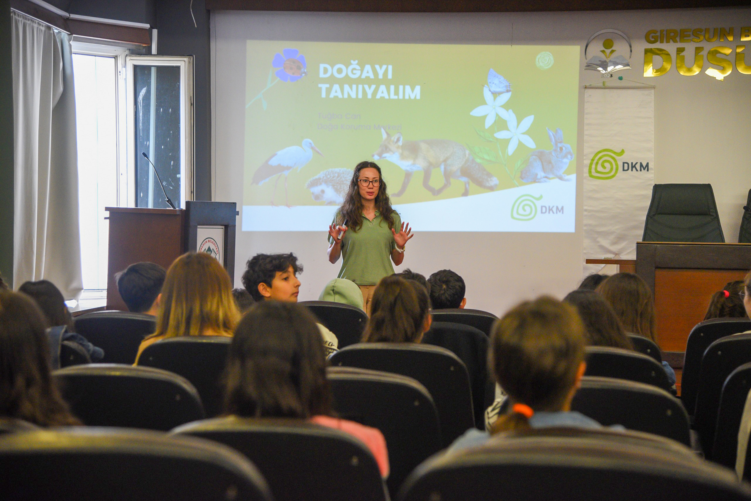 İKLİM DEĞİŞİKLİĞİYLE MÜCADELE İÇİN DOĞA KORUMACI GENÇLER YETİŞİYOR