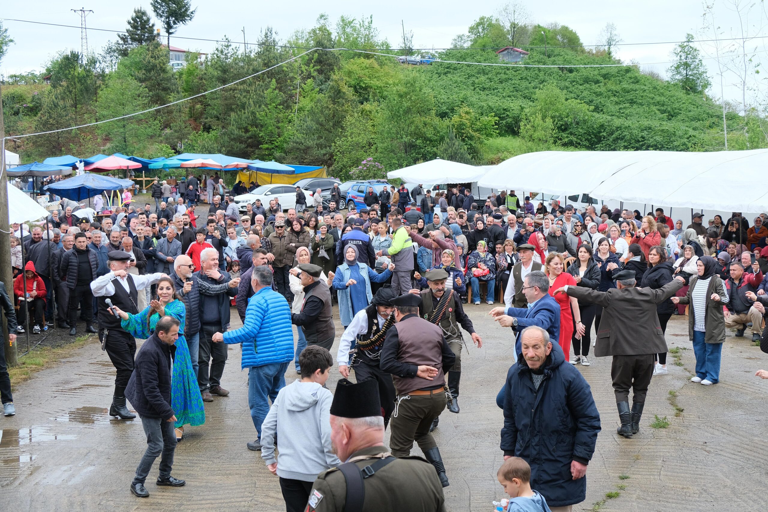 Bulancak, Eriklik Köyü Geleneksel Dokuzoğul Hıdırellez ve Bahar Şenliği, 12 Mayıs Pazar günü, Dokuzoğul Şenlik alanında yapılan etkinliklerle kutlandı.