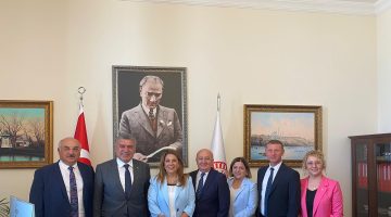 GENEL BAŞKAN ÖZGÜR ÖZEL; “EN KISA ZAMANDA BULANCAK’A GELECEĞİM”