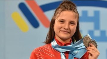 AYSU BEKTAŞ, AVRUPA İKİNCİSİ