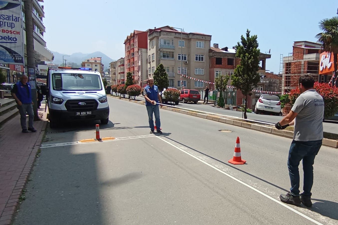 GÜVENLİ ARAÇ VE YAYA TRAFİĞİ İÇİN ÇALIŞILIYOR