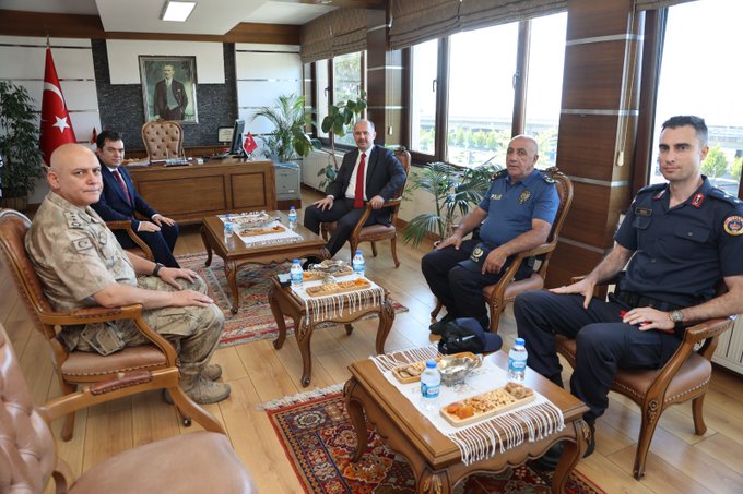 VALİ SERDENGEÇTİ, ESPİYE KAYMAKAMLIĞINI ZİYARET ETTİ