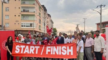 PİRAZİZ  İLÇESİNDE 15 TEMMUZ KOŞU YARIŞMASI DÜZENLENDİ