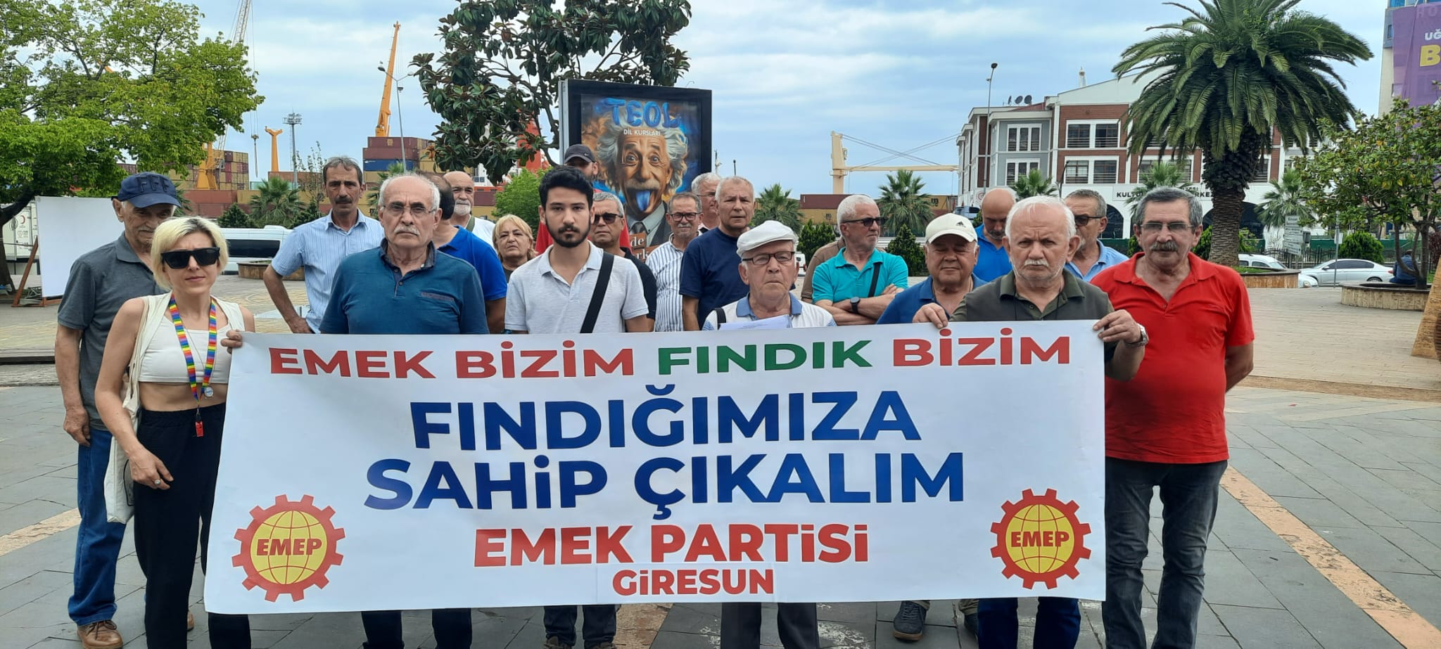 EMEP, “EMEK BİZİM FINDIK BİZİM”