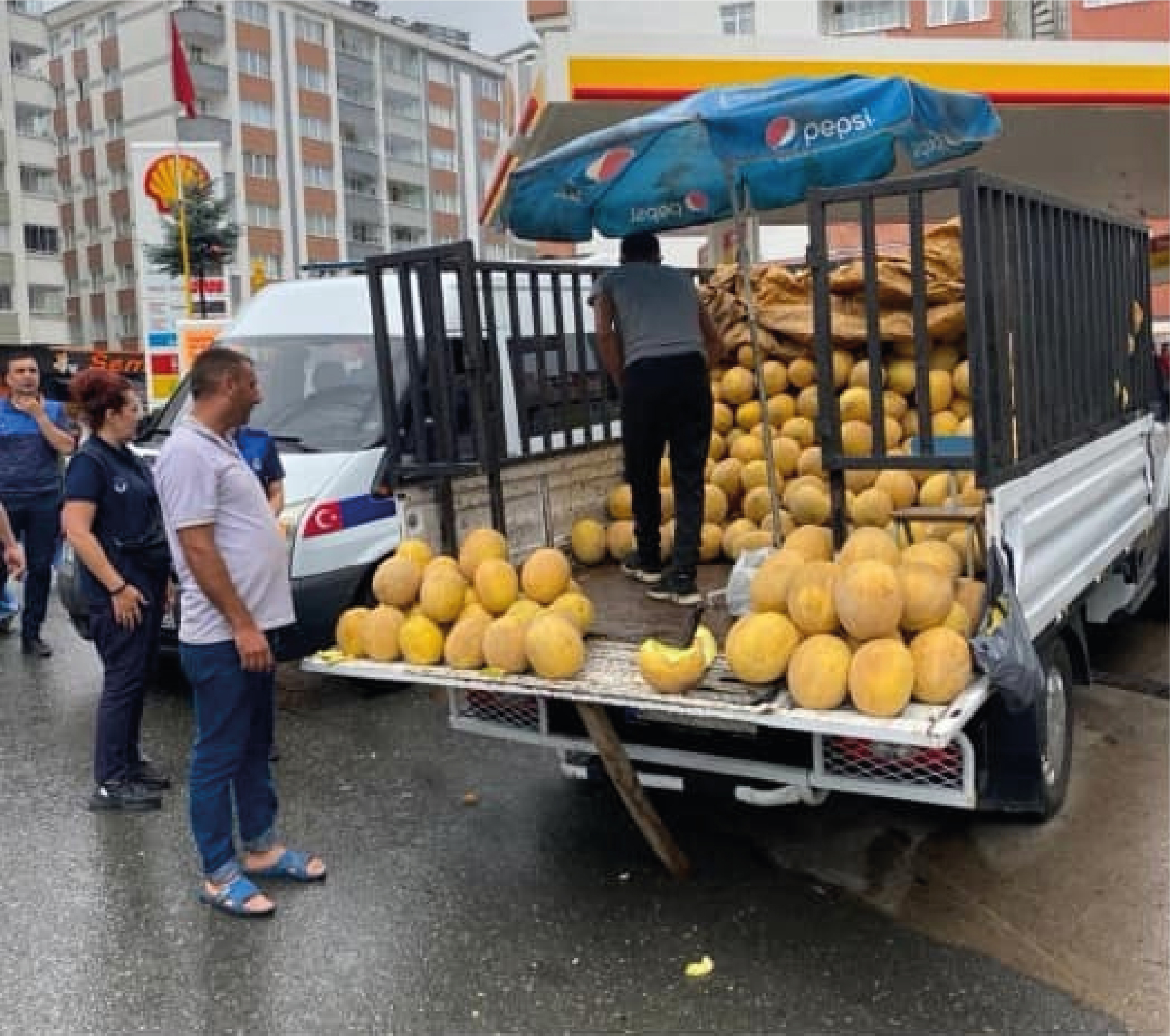 YAŞ SEBZE VE MEYVE HALİNDE KAYIT DIŞI SATIŞA GEÇİT VERİLMİYOR