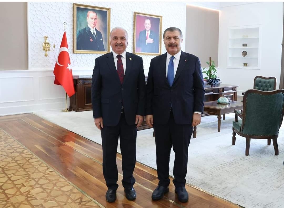 HASTANELERİMİZİN DOKTOR İHTİYACINI GİDERİYORUZ