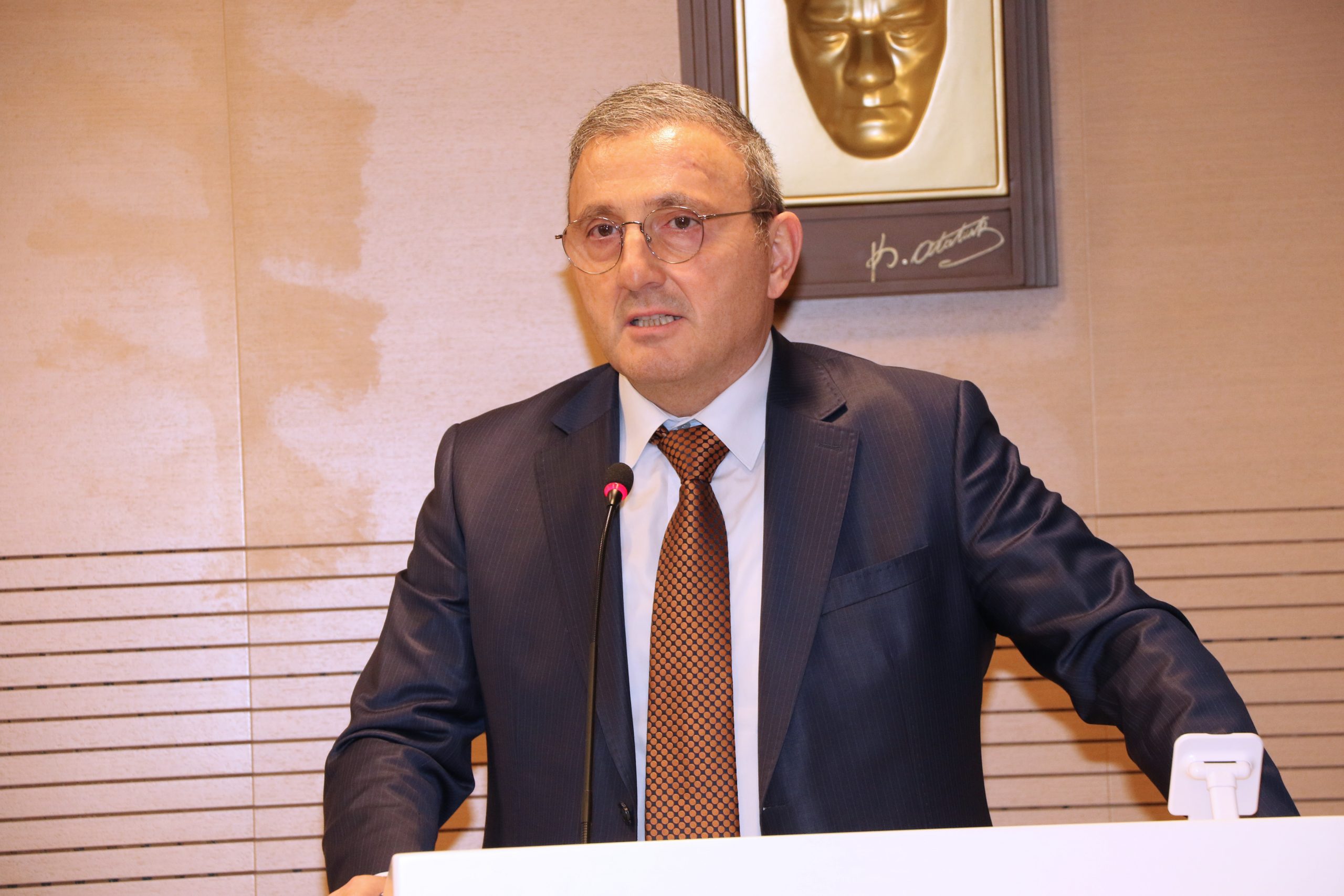 MALİ KAZANCINA GÖRE VERGİ ÖDEME YÜKÜMLÜLÜĞÜ ESAS ALINMALIDIR