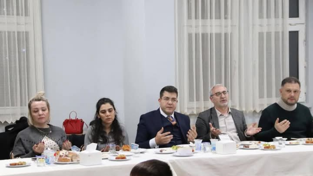 PİRAZİZ’de “İFTARDA KONUŞALIM” ETKİNLİĞİ DÜZENLENDİ