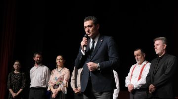 “YAŞAR NE YAŞAR NE YAŞAMAZ” BÜYÜK İLGİ GÖRÜYOR