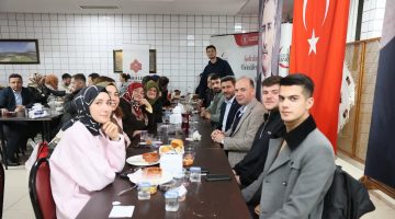 GİRESUN VALİSİ SERDENGECTİ, HEMŞEHRİLERİYLE RAMAZAN İFTARINDA BİR ARAYA GELDİ
