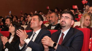 BELEDİYE KONSERVATUVARI ÇOCUK KOROSU’NDAN 23 NİSAN’A ÖZEL MUHTEŞEM KONSER