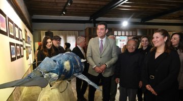 GERİ DÖNÜŞÜMDEN SANAT ESERLERİNE