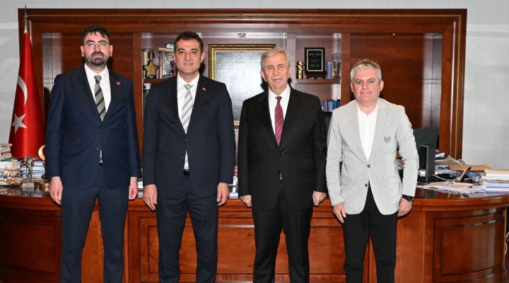 BAŞKAN KÖSE ANKARA BÜYÜKŞEHİR BELEDİYE BAŞKANI MANSUR YAVAŞ’I ZİYARET ETTİ