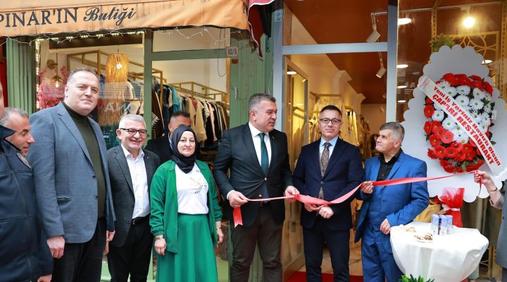 PROTOKOLDEN BUTİK AÇILIŞINA YOĞUN İLGİ