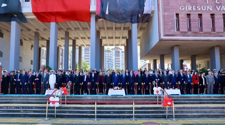 GİRESUN’DA 19 MAYIS COŞKUSU: GENÇLİK VE SPOR BAYRAMI GÖRKEMLİ ETKİNLİKLERLE KUTLANDI