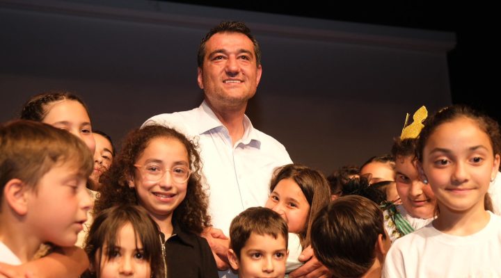 ÇOCUK AKADEMİLERİNİN YIL SONU GÖSTERİLERİ BEĞENİ İLE İZLENDİ