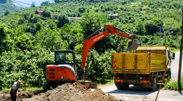 ALTYAPI MESAİSİ DEVAM EDİYOR