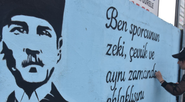 GÖRELE BELEDİYESİ TARAFINDAN İLÇE STADYUMU DUVARI SPORTİF FİGÜRLERLE RENKLENDİ