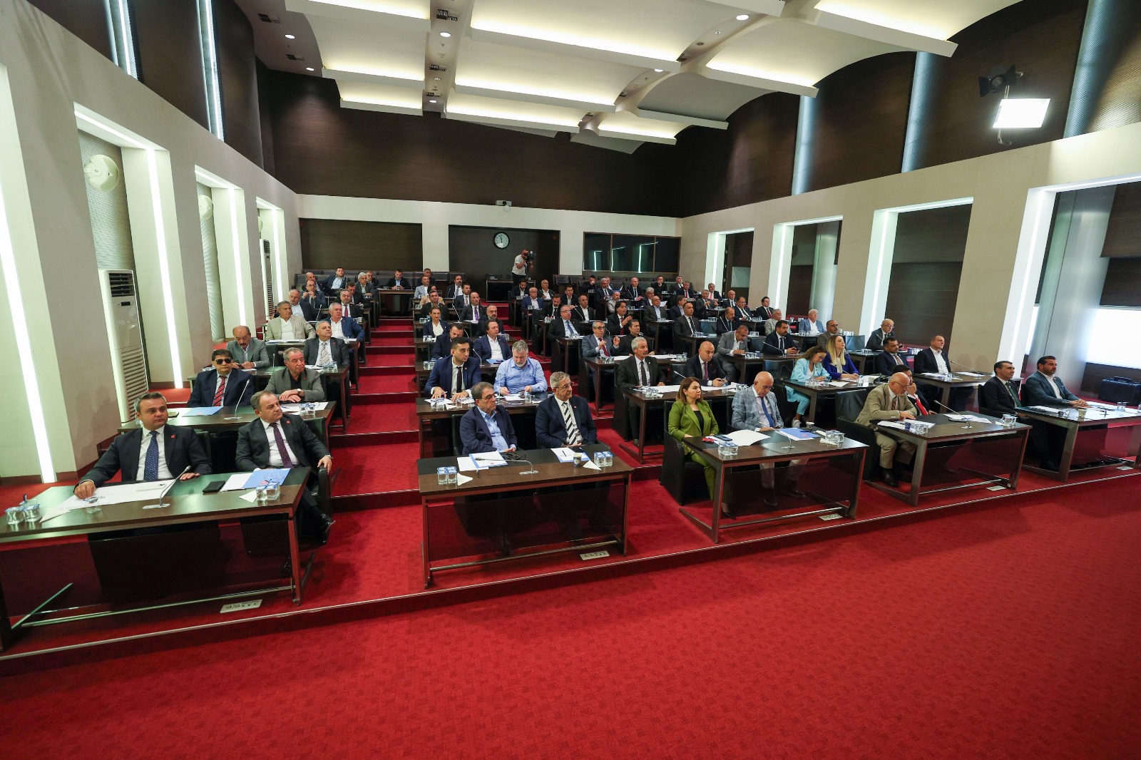 CHP’li ŞENYÜREK, ANKARA’DA KURULTAY DAVASINA İLİŞKİN DEĞERLENDİRMELERDE BULUNDU