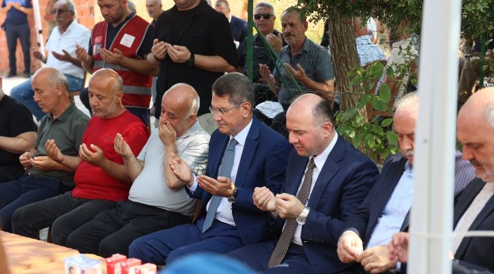 NURETTİN CANİKLİ’DEN GİRESUN’A ZİYARET: ŞEHİT AİLESİNE TAZİYE VE VALİLİK TEMASLARI