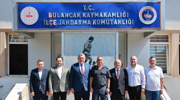 YENİ ATANAN İLÇE JANDARMA KOMUTANI BİNBAŞI HÜSEYİN TETİK’e ZİYARET