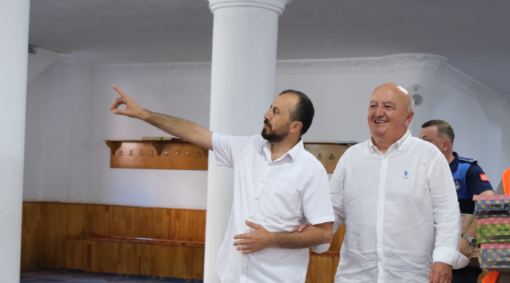 YAZ KUR’AN KURSU ÖĞRENCİLERİNE TATLI SÜRPRİZ: BAŞKAN SIBIÇ’tan İKRAM TALİMATI