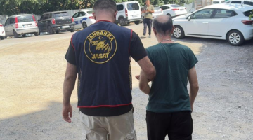 KASTEN ÖLDÜRME SUÇLUSU 1 YIL SONRA YAKALANDI