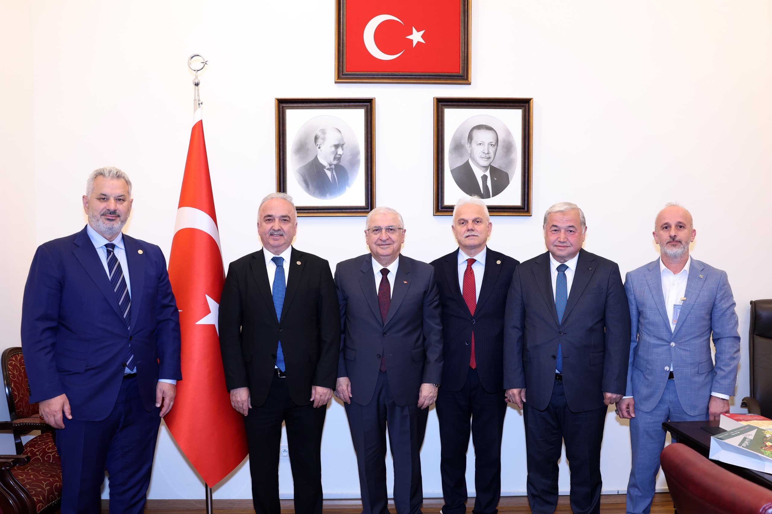 MİLLİ SAVUNMA BAKANI YAŞAR GÜLER’e HARŞİT SAVUNMASI ZİYARETİ