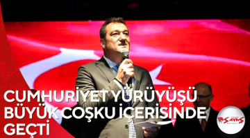CUMHURİYET YÜRÜYÜŞÜ BÜYÜK COŞKU İÇERİSİNDE GEÇTİ
