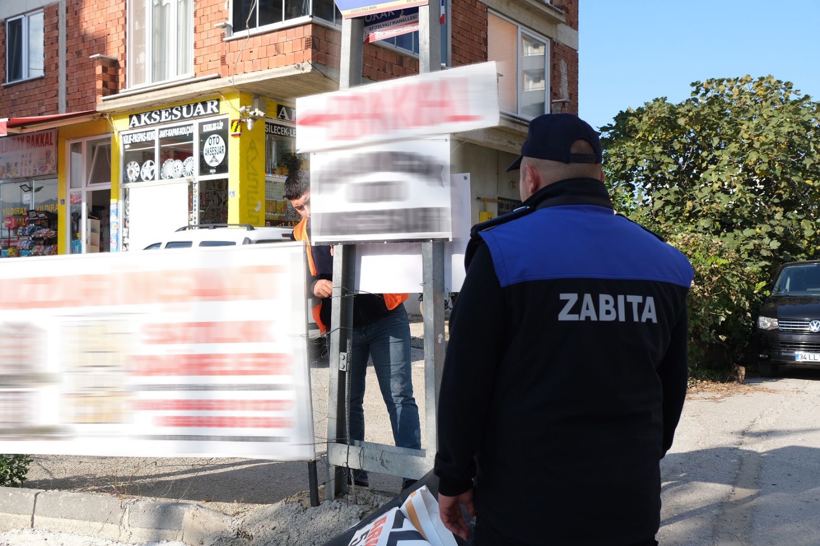 Bulancak’ta İzinsiz Reklam ve Afişlere Müdahale!