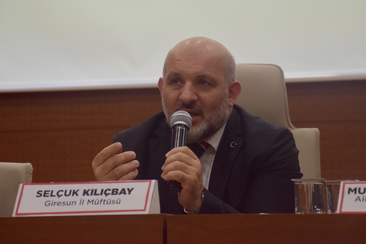 MÜFTÜLÜK PANELİNDE ŞİDDET VE MİRAS SORUNU VURGULANDI